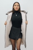 Оптом Пальто зимнее утепленное с капюшоном женское серого цвета 7638Sr, фото 16