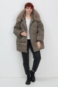 Оптом Куртка зимняя женская с мехом и капюшоном тренд коричневого цвета 7639K, фото 10