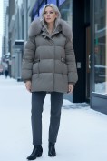 Оптом Куртка зимняя женская с мехом и капюшоном тренд коричневого цвета 7639K, фото 4