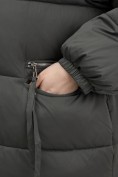 Оптом Куртка зимняя женская с мехом и капюшоном тренд темно-зеленого цвета 7639TZ, фото 7
