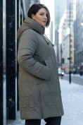 Оптом Пальто зимнее утепленное женское большого размера светло-коричневого цвета 7699SK, фото 4