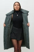 Оптом Пальто зимнее утепленное с капюшоном женское темно-серого цвета 7700TC, фото 14