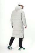 Оптом Куртка удлинённая мужская зимняя светло-серого цвета 7708SS в Казани, фото 4