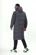 Оптом Куртка удлинённая мужская зимняя темно-серого цвета 7708TC в Казани, фото 5