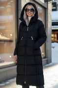 Оптом Пальто зимнее утепленное с капюшоном женское черного цвета 7729Ch