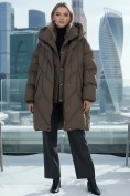 Оптом Пальто двубортная зимнее утепленное женское коричневого цвета 7732K, фото 5