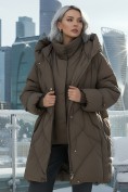 Оптом Пальто двубортная зимнее утепленное женское коричневого цвета 7732K, фото 4