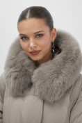 Оптом Куртка зимняя женская с мехом и капюшоном тренд светло-коричневого цвета 7737SK, фото 5