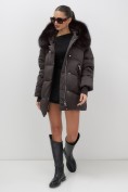 Оптом Куртка зимняя женская с мехом и капюшоном тренд темно-коричневого цвета 7737TK, фото 5