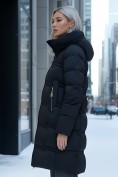 Оптом Пальто зимнее утепленное с капюшоном женское черного цвета 7779Ch, фото 3
