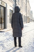 Оптом Пальто утепленное стеганное зимнее с капюшоном женское темно-серого цвета 805_1TC, фото 4