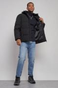 Оптом Куртка зимняя молодежная мужская с капюшоном черного цвета 8320Ch в Казани, фото 13