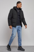 Оптом Куртка зимняя молодежная мужская с капюшоном черного цвета 8320Ch в Казани, фото 2