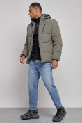 Оптом Куртка зимняя молодежная мужская с капюшоном цвета хаки 8320Kh в Ульяновске, фото 3