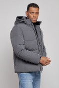 Оптом Куртка зимняя молодежная мужская с капюшоном темно-серого цвета 8320TC в Перми, фото 9