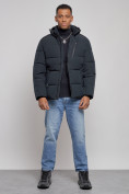 Оптом Куртка зимняя молодежная мужская с капюшоном темно-синего цвета 8320TS в Барнауле