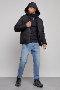 Оптом Куртка мужская зимняя с капюшоном спортивная великан черного цвета 8332Ch в Екатеринбурге, фото 5