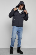 Оптом Куртка мужская зимняя с капюшоном спортивная великан темно-синего цвета 8335TS в Казани, фото 6
