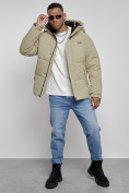 Оптом Куртка молодежная мужская зимняя с капюшоном светло-зеленого цвета 8356ZS в Перми, фото 17