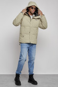 Оптом Куртка молодежная мужская зимняя с капюшоном светло-зеленого цвета 8356ZS в Волгоградке, фото 6