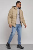 Оптом Куртка спортивная мужская зимняя с капюшоном бежевого цвета 8357B, фото 3
