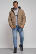 Оптом Куртка спортивная мужская зимняя с капюшоном коричневого цвета 8357K в Самаре, фото 14