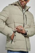 Оптом Куртка спортивная мужская зимняя с капюшоном светло-зеленого цвета 8362ZS в Челябинске, фото 12