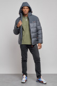 Оптом Куртка мужская зимняя с капюшоном спортивная великан серого цвета 8377Sr, фото 5