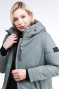 Оптом Куртка зимняя женская классическая цвета хаки 86-801_7Kh в Казани, фото 8