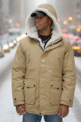 Оптом Парка мужская зимняя удлиненная с мехом горчичного цвета 8753G, фото 3