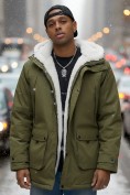 Оптом Парка мужская зимняя удлиненная с мехом хаки цвета 8753Kh