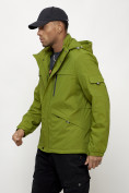 Оптом Куртка спортивная мужская весенняя с капюшоном зеленого цвета 88030Z в Казани, фото 2
