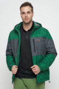 Оптом Куртка спортивная мужская с капюшоном зеленого цвета 8808Z в Казани, фото 16