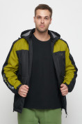Оптом Куртка спортивная мужская с капюшоном черного цвета 8816Ch в Казани, фото 17