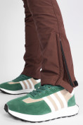 Оптом Утепленные спортивные брюки мужские коричневого цвета 882116K в Казани, фото 15