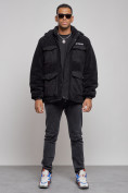 Оптом Плюшевая куртка мужская с капюшоном молодежная черного цвета 88636Ch в Перми