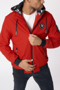 Оптом Куртка мужская на резинке с капюшоном красного цвета 88652Kr в Казани, фото 9