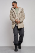 Оптом Парка мужская зимняя удлиненная с мехом бежевого цвета 88752B в Уфе, фото 12