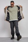 Оптом Парка мужская зимняя удлиненная с мехом бежевого цвета 88766B, фото 12