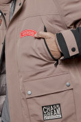 Оптом Куртка мужская зимняя с капюшоном молодежная коричневого цвета 88906K в Екатеринбурге, фото 18