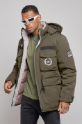 Оптом Куртка мужская зимняя с капюшоном молодежная цвета хаки 88911Kh в Перми, фото 18