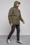 Оптом Куртка мужская зимняя с капюшоном молодежная цвета хаки 88911Kh в Перми, фото 7