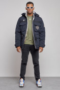 Оптом Куртка мужская зимняя с капюшоном молодежная темно-синего цвета 88911TS