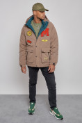 Оптом Куртка мужская зимняя с капюшоном молодежная коричневого цвета 88915K, фото 9