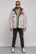 Оптом Куртка мужская зимняя с капюшоном молодежная серого цвета 88915Sr в Оренбурге