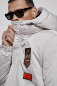 Оптом Куртка мужская зимняя с капюшоном молодежная серого цвета 88917Sr в Екатеринбурге, фото 10