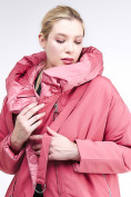 Оптом Куртка зимняя женская молодежная батал персикового цвета 90-911_75P в Сочи, фото 7