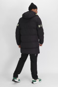 Оптом Спортивная молодежная куртка удлиненная мужская черного цвета 90006Ch в Казани, фото 4