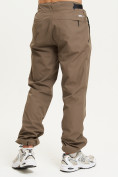 Оптом Спортивные брюки Valianly мужские коричневого цвета 93231K в Казани, фото 4