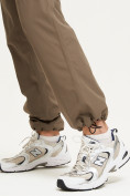 Оптом Спортивные брюки Valianly мужские коричневого цвета 93231K в Перми, фото 17